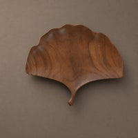 Ginkgo Leaf Tray Hand-Carved Leaf Shaped Tray Walnut Finish for Hosts, Tea Service, Tabletop Decor