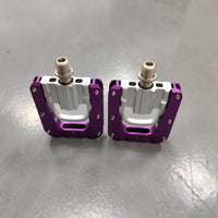 Aluminum Foldable Pedal Violet Anodized Foldable Cycle Pedal Left and Right Marked Cycle Gear