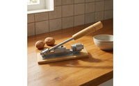 Screw-Style Manual Walnut Nut Splitter Metal and Wood Lever Nut Splitter Tabletop Household Tool Adjustable