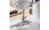 Foot Pedal Compact Electric Sewing Machine Built-in Light Mini Sewing Machine Accessories Included Home Appliance Plastic Body