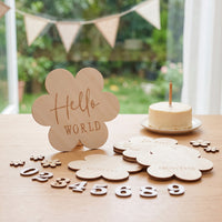 Wooden Milestone Board Flower-Shaped Baby Announcement Sign Milestone Board with Bag Double-Sided Boards Writable
