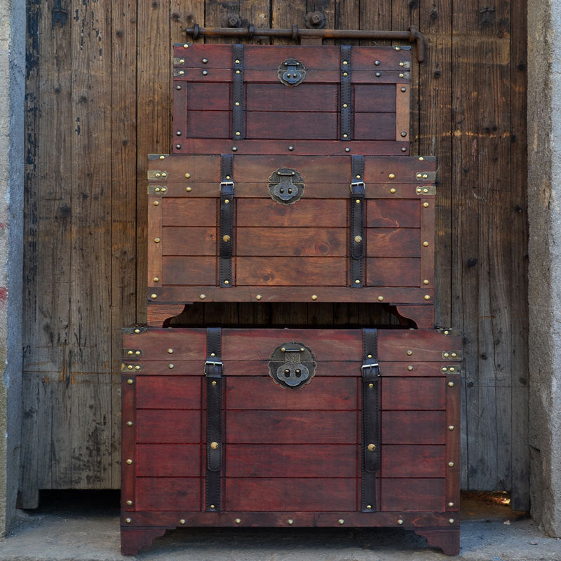 Vintage Wooden Storage Trunk with Lock, Decorative Coffee Table Chest for Home Decor and Organization
