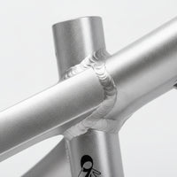High Strength Hardtail Dirt Jump Bike Frame Direct-Mount Dirt Jump Frame Threaded Lightweight for Riders