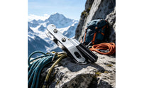 Climbing Descender Fall Protection Descender with Self-Locking Mechanism High-Strength Rappel Equipment for Climbers