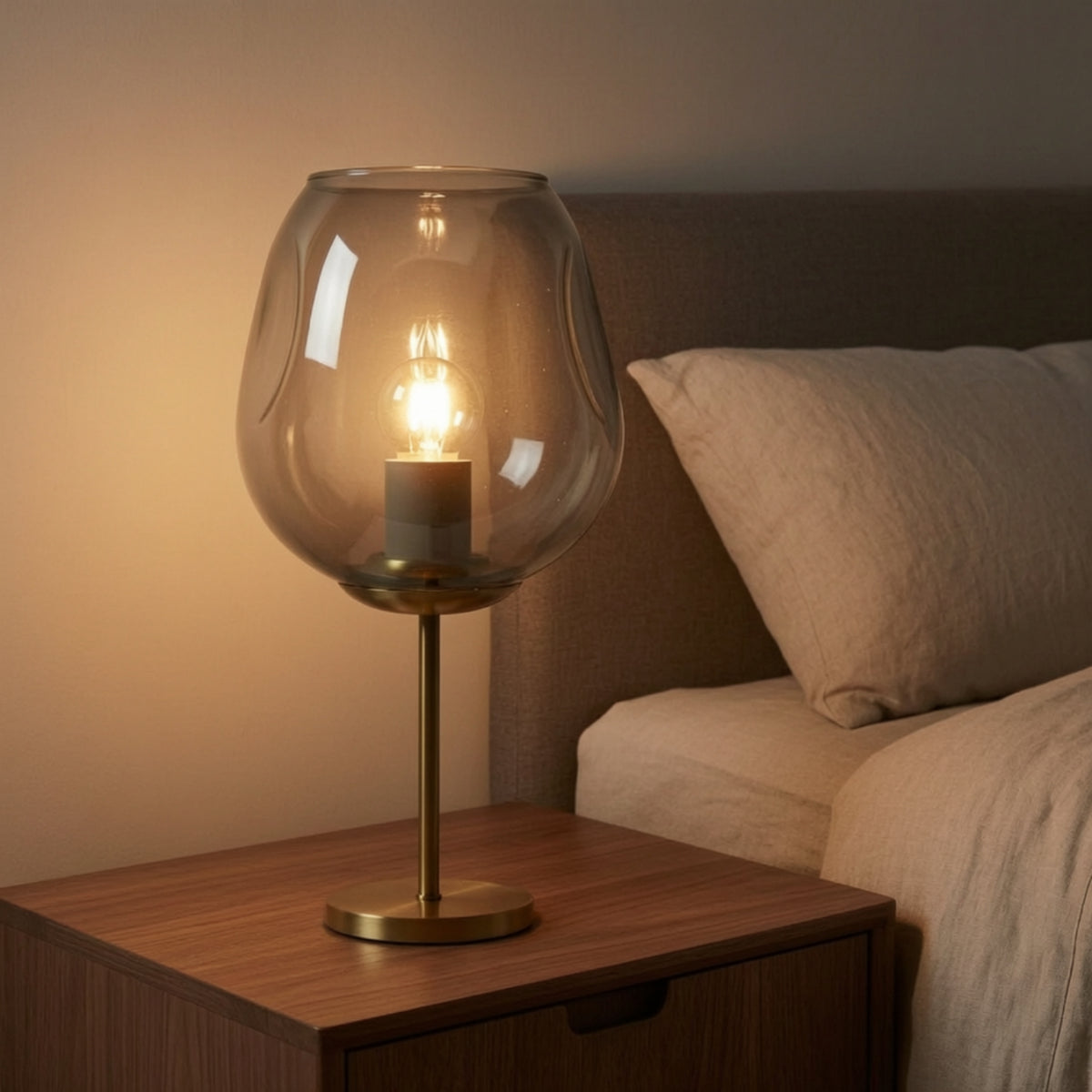 Transparent Blown Glass Shade Simple Design Globe Lampshade Replacement High Light Transmittance for Indoor, Home Decor