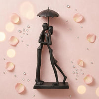 Integrated Base Cast Iron Couple Statue Sculptural Decorative Desk Statue Artisanal Couple Figurine Indoor Display for Shelf
