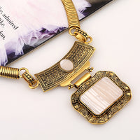 Vintage Geometric Resin Pendant Necklace for Women, Short Choker Style, Fashion Accessory