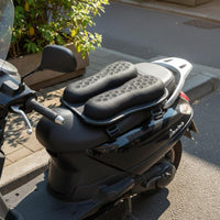 Waterproof Motorcycle Gel Seat Cushion Sun Protection Honeycomb Gel Seat Cushion Cooling Effect Pressure Relief for Long-Distance Riders, Commuters, City Commuting, Road Trips