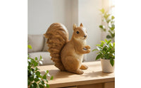 Resin Squirrel Figurine with Pinecone Woodland Squirrel Figurine with Cone Cone Carved Decor Outdoor for Gardeners, Garden, Patio, Balcony, Flower Room