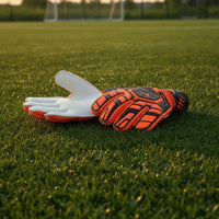 Goalkeeper Gloves with Finger Protection Guarding Goalkeeper Gloves with Finger Saves Adjustable for Goalkeepers, Young Goalies