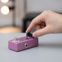 Compact Spring Reverb Pedal Mini Spring Reverb Effect Pedal Shiny Music Gear Metal for Guitarists, Pedalboard, Live Stage, Studio