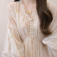 Maxi Dress with Long Sleeves and V-Neck for Spring Casual Wear, Floral with High Waist and Flared Silhouette Design for Vacation