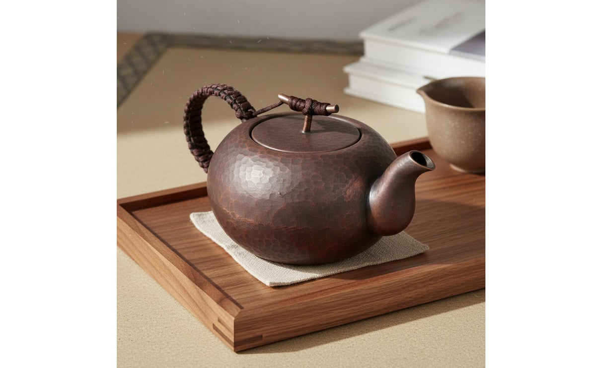 Extra Thick Stovetop Tea Pot Retro Style Handmade Copper Teapot Gift Box Packaging Pure Copper Tea Kettle for Boiling Water