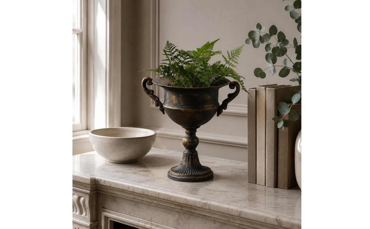 Pedestal Flower Vase Gold Finish Goblet Vase European Style Vintage Metal Planter for Wedding, Tabletop