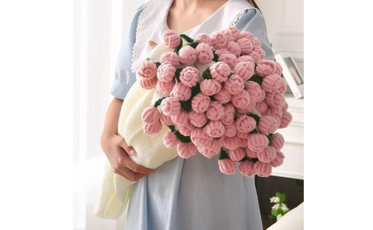 Rose Blanket Romantic Gift Flower Blanket Breathable Material Transforming Bouquet Throw for Girlfriend, Napping, Air-Conditioned Rooms