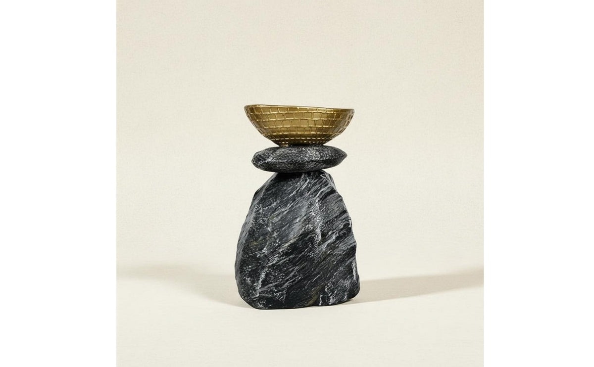Resin Candlestick Ornament Handicraft Vintage Style Candlestick Artistic Design Stacked Stone Candle Holder for Dining Table, Model Room, Sales Office