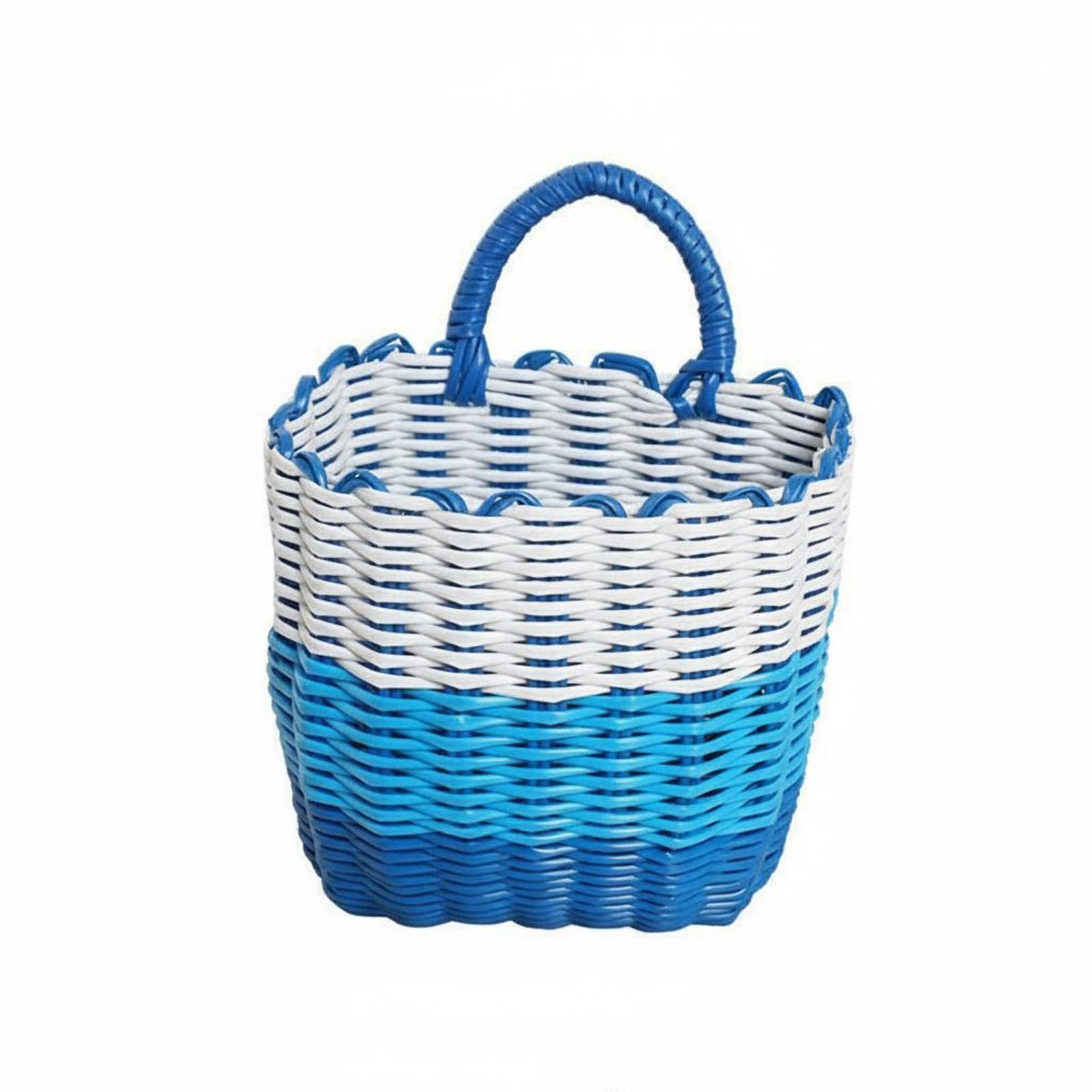 Pastoral Design Plastic Woven Hanging Basket Multifunctional Faux Rattan Storage Basket Multi-Functional for Renters, Kitchen, Closet