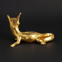 Sculpted Crocodile Candle Holder Textured Resin Crocodile Decor Metallic Finish House Decoration Stretched