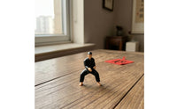 Kung Fu Figure 1/64 Scale Combat Artist Figure Highly-Detailed for Diorama Builders, Dioramas, Desktop Display