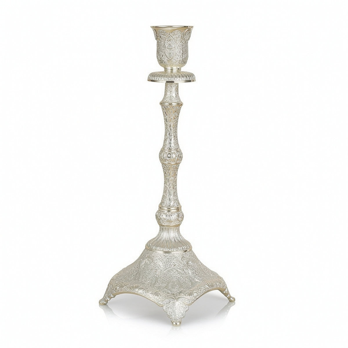 Luxury European-Style Metal Candle Holder for Weddings and Romantic Dinners