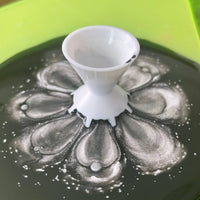 Paint Pouring Cup with Starburst Base Symmetrical Paint Pouring Cup Fluid Art Funnel Multi-Channel Reusable for Artists