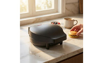 1000W Electric Omelet Maker Hinged Lid Clamshell Omelet Maker Indicator Lights Round Express Griddle Raised Legs