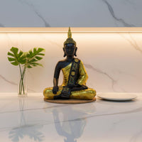 Resin Thai Buddha Sculpture Gold Finish Seated Buddha Figurine Zen Design Home Decor Detailed Craftsmanship for Hotel, Restaurant, Spa, Lounge