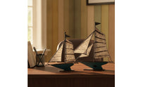 2 Pieces Metal Sailboat Figurine Decorative Tabletop Sailboat Stable Sculpture for Office