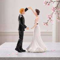 Wedding Cake Topper with Bride and Groom Western-Style Wedding Cake Topper Sophisticated Bride and Groom Figurine for Brides