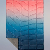 Picnic Blanket and Waterproof Blanket for Outdoor Activities, Gradient Color Camping Gear with Stuff Sack, Large Beach Mat, Warm Adult Blanket