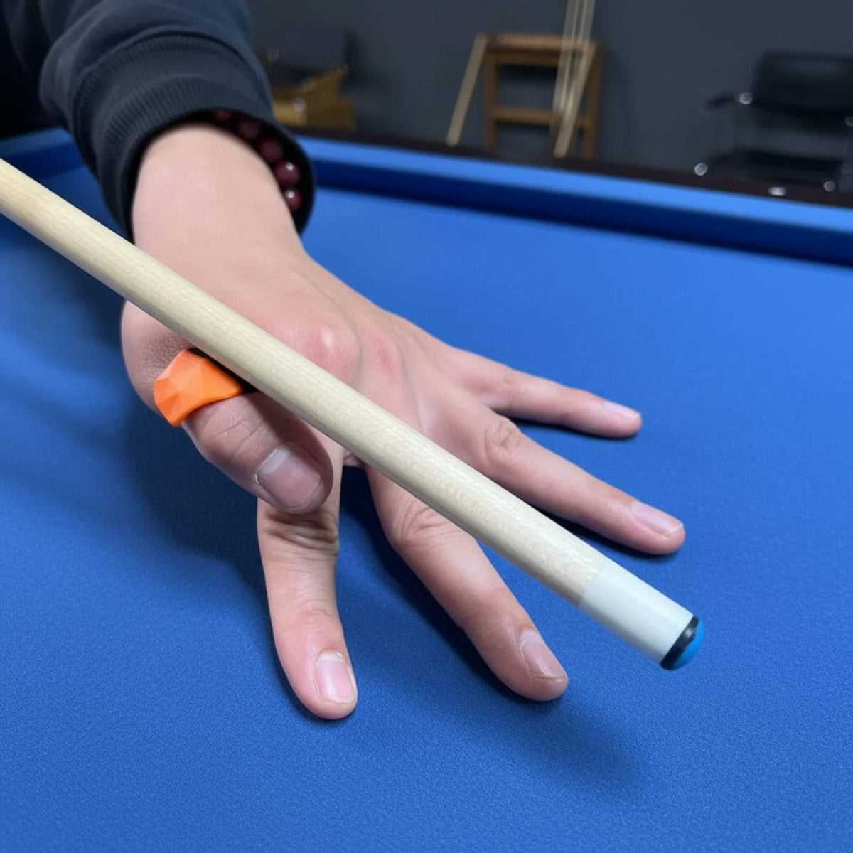Precision Ergonomic Billiard Hand Bridge Portable Billiard Cue Finger Loop Handsunrestricted Support Snooker Cue Bridge Loop Lightweight for Training Players, Beginners