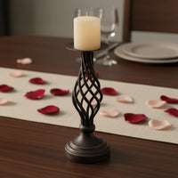 Retro Design Black Metal Candlestick Functional Art Black Metal Candle Stand Exquisite Craftsmanship Hollow Iron Candle Stand Stable Base for Valentine's Day, Candlelight Dinner