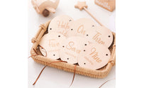 Wooden Milestone Plaque Gender-Neutral Baby Milestone Disc with Ribbon Double-Sided Photo Props Growth Sturdy for Newborns