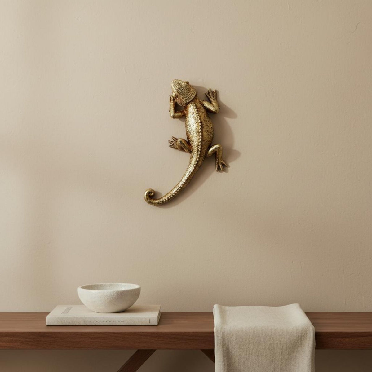 Gold Gecko Wall Decor European Design Gecko Wall Decor Resin Gecko Statue Textured Texture Dimensional Creature Figurine