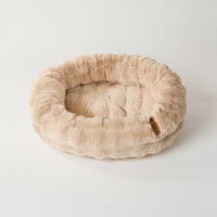 Dog Bed with Raised Rim Luxurious Pet Bed with Bolster Bolstered for Young Dogs, Kittens, Indoor, Living Room, Crate