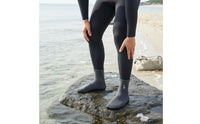 Puncture & Abrasion Protection High Top Surfing Socks Wear-Resistant Neoprene Dive Socks Long-Lasting Construction Quick-Dry for Divers, Surfers