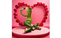 Lipstick Frog Figurine Nordic Design Funny Frog Figurine for Partners, Valentine's Day, Office