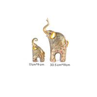 2 Pieces Ornate Design Resin Elephant Figures Artisanal Look European Design Elephant Ornament Good Luck Symbol for Study Room, Bookshelf
