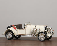 Vintage Retro American Classic Car Model Ornament