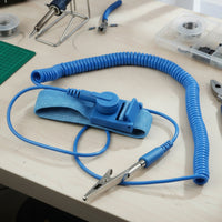 Adjustable Fit ESD Wrist Strap Long-Lasting Anti-Static Wrist Strap Coiled Cord Wired Anti-Static Bracelet for Technicians