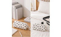 Small Quilted Textile Pouch with Zipper Cute Zippered Storage Bag with Carry Loop Fashionable Cosmetic Bag with Zipper Foldable for Travelers