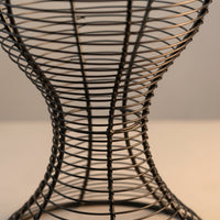 Wire Hat Stand with Round Base Stable Head-Shaped Display Stand Sturdy Holder Countertop for Collectors, Vanity Table, Dresser