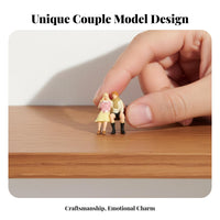 1:64 Miniature Couple Figurine Collectible Gift 1:64 Scale Couple Figurine Tiny Lover Figures Creative Decoration for Collectors