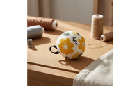 DIY Crafting Tool Wrist Pincushion Floral Print Wearable Pin Holder Lightweight Sewing Wristband for Crafters
