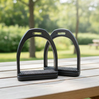 Textured Plastic Stirrups with Rubber Inserts Long-Lasting Non-Slip Stirrups Comfortable Shock-Absorbing for Stables