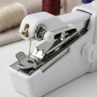 Handheld Sewing Machine Portable Mini Sewing Machine Electric Stitcher Compact Craft Appliance Pre-Threaded