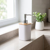 Ribbed Soap Dispenser Minimalist Soap Dispenser with Pump Sturdy Container Eco-Friendly for Kitchen