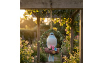 Flower Accents Bird Wreath Ornament Painted Floral Bird Ornament Wood Textured Hanging Hummingbird Decorative for Home, Balcony, Courtyard
