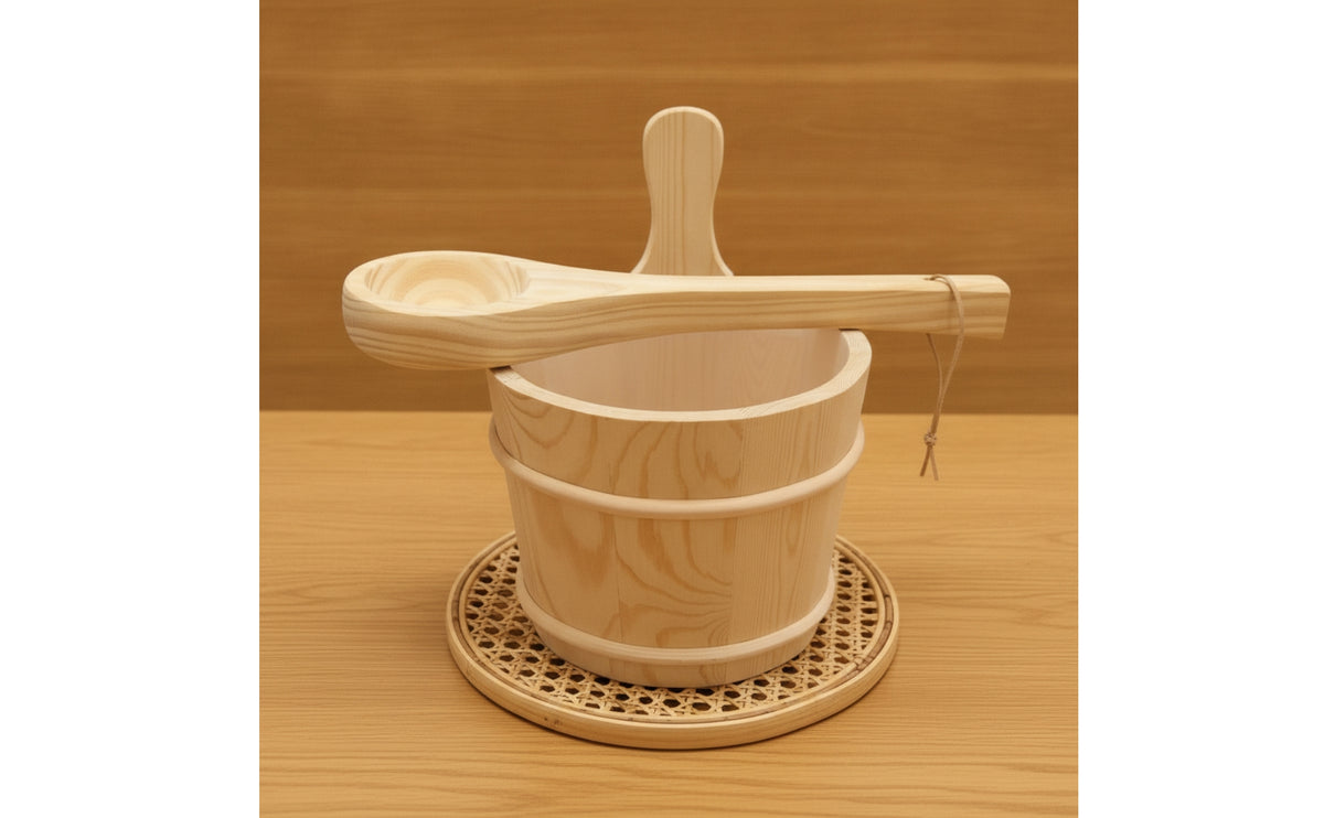 Sauna Bucket and Ladle Set Wood Sauna Bucket with Ladle Water-resistantResistant Tub for Homeowners, Steam Room, Bath