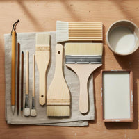 9 Pieces Pottery Painting Brush Set Soft Bristles Pottery Painting Brush Kit Solid Wood Handles Glazing Brushes for Potters, Beginners